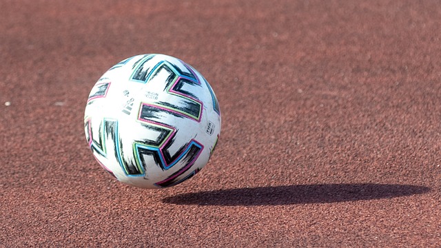 赛中大放异 赛中大放异